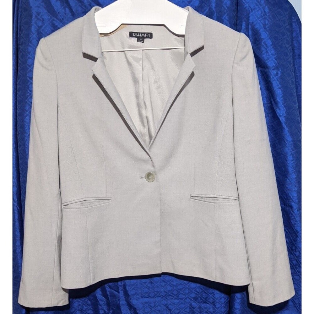 Tahari Womens Blazer Jacket Sports Coat ~ Size 12 ~ Silver Gray